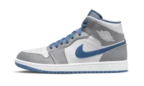 Air Jordan 1 Mid True Blue