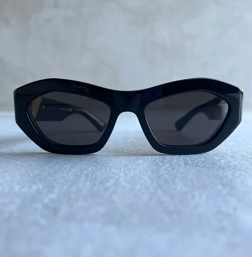 BV 1221 Sunglasses, Black (G)