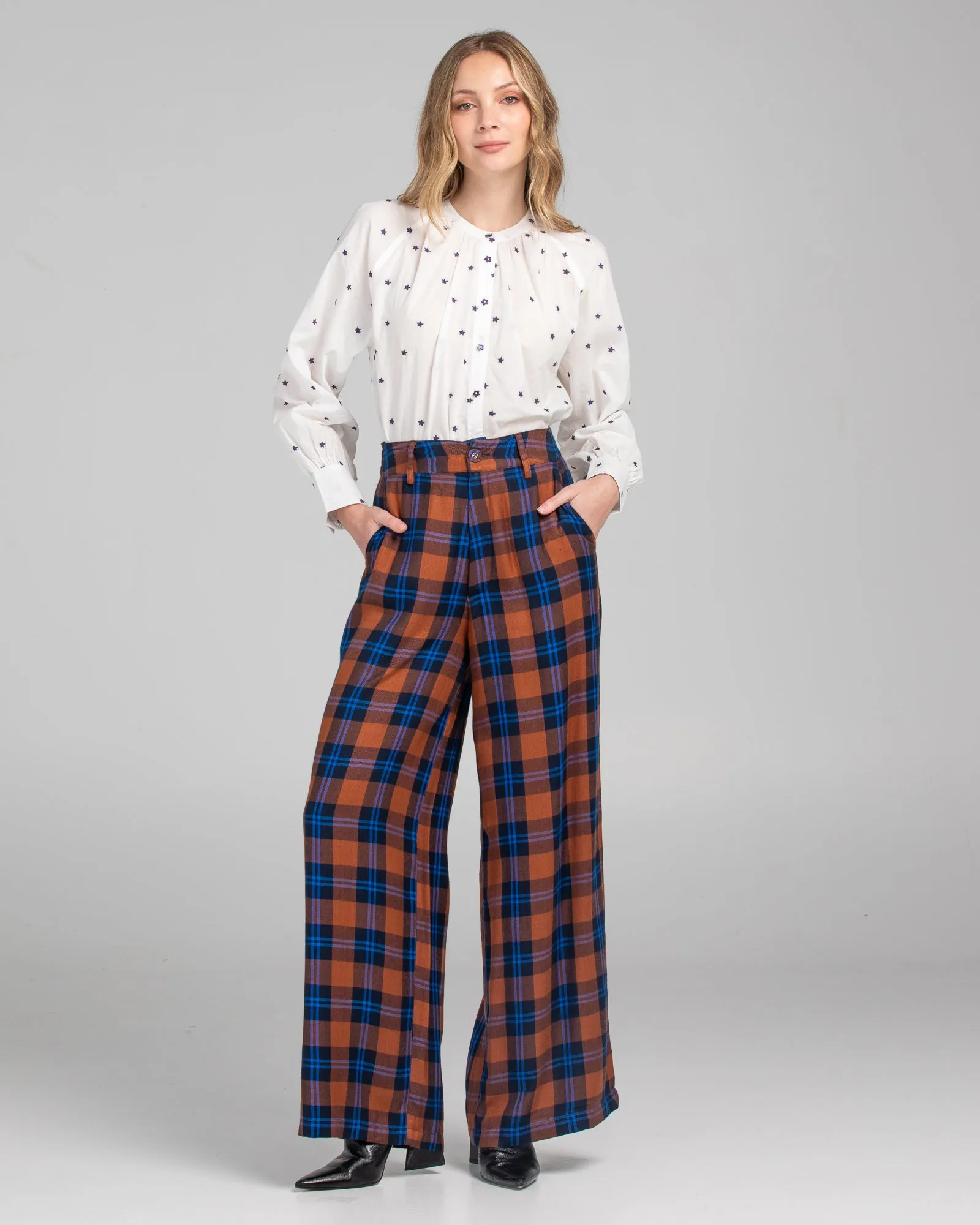 Sara Pant - Scout Check