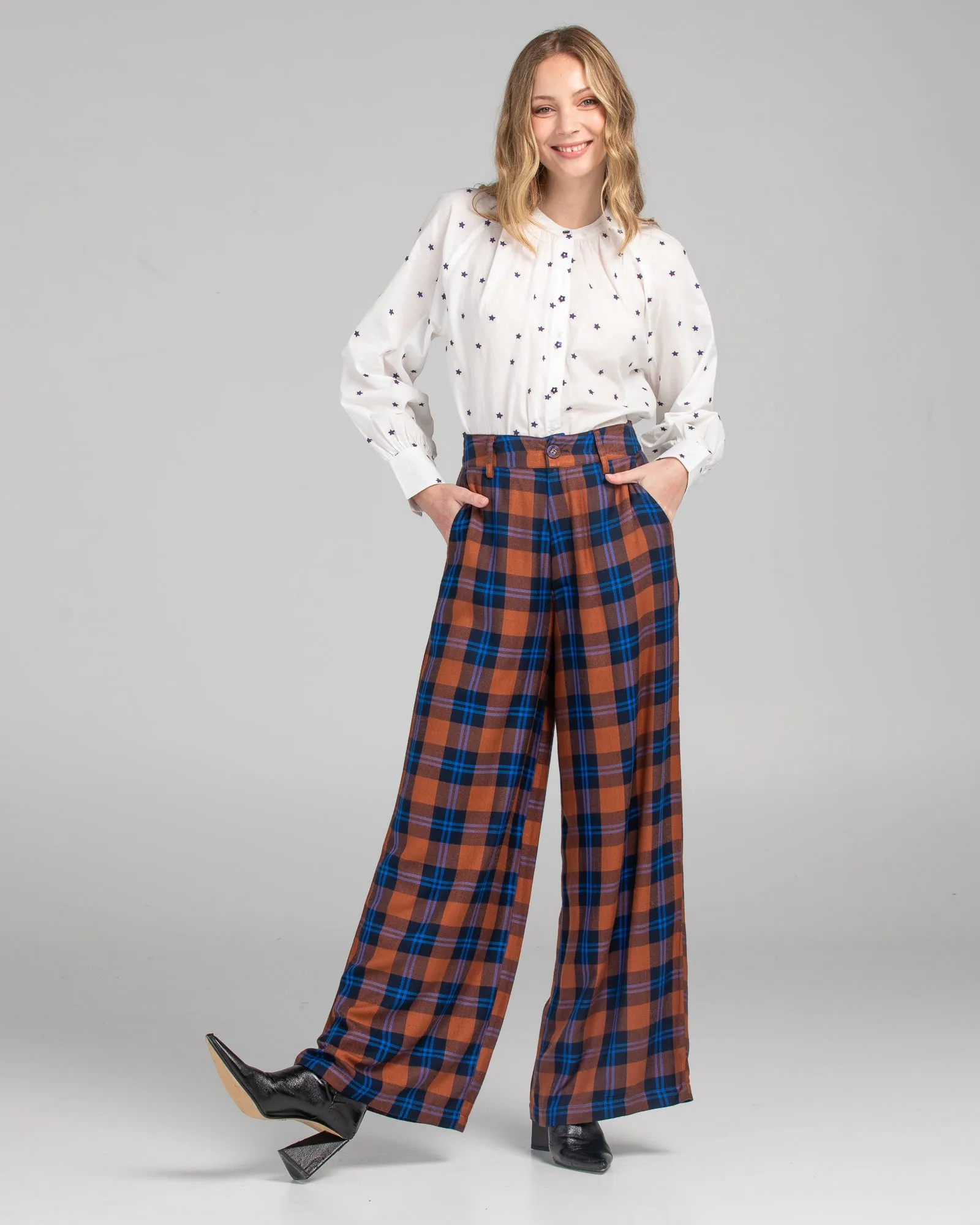 Sara Pant - Scout Check