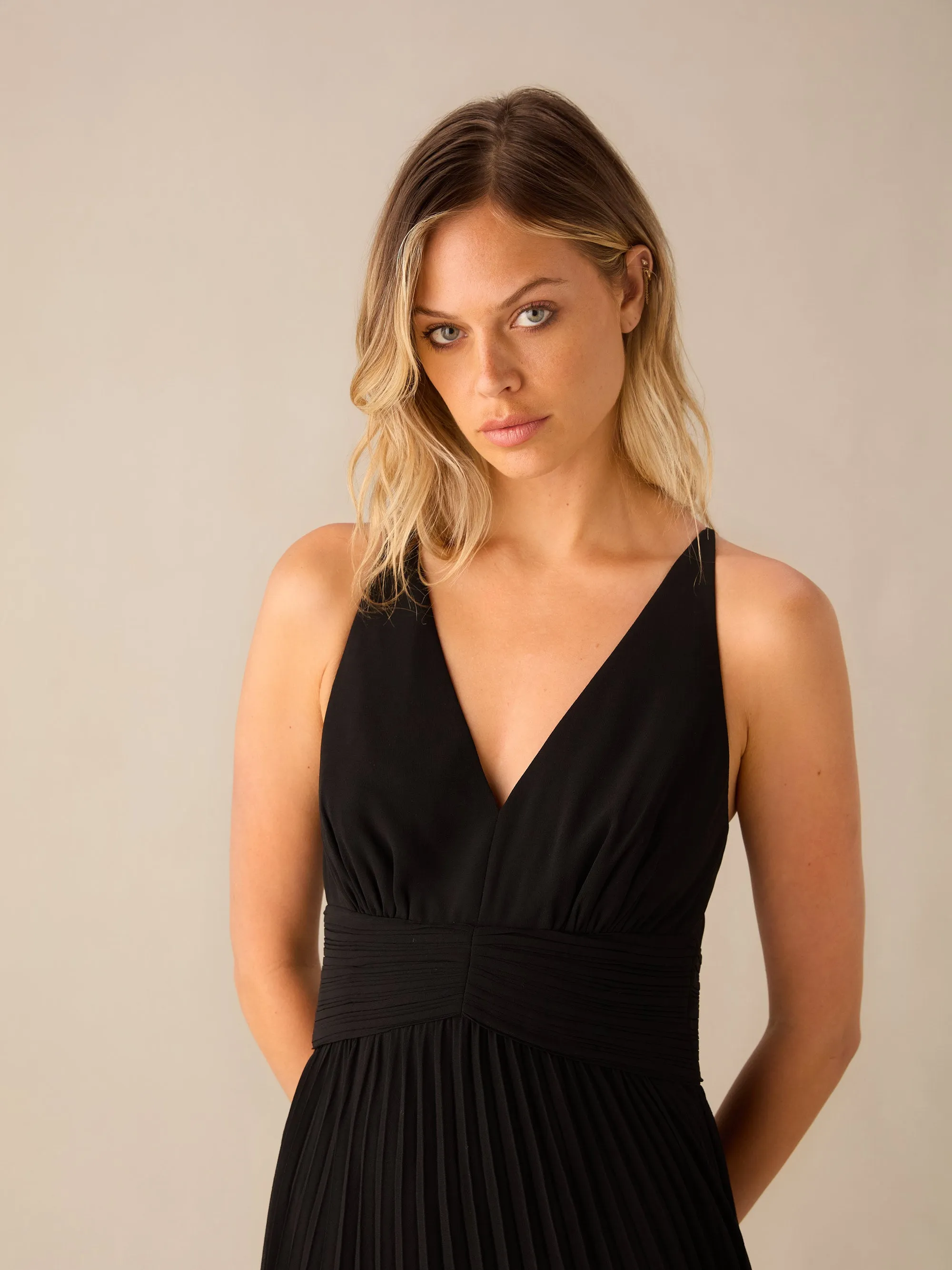 Sienna Black Pleated Frill Maxi Dress