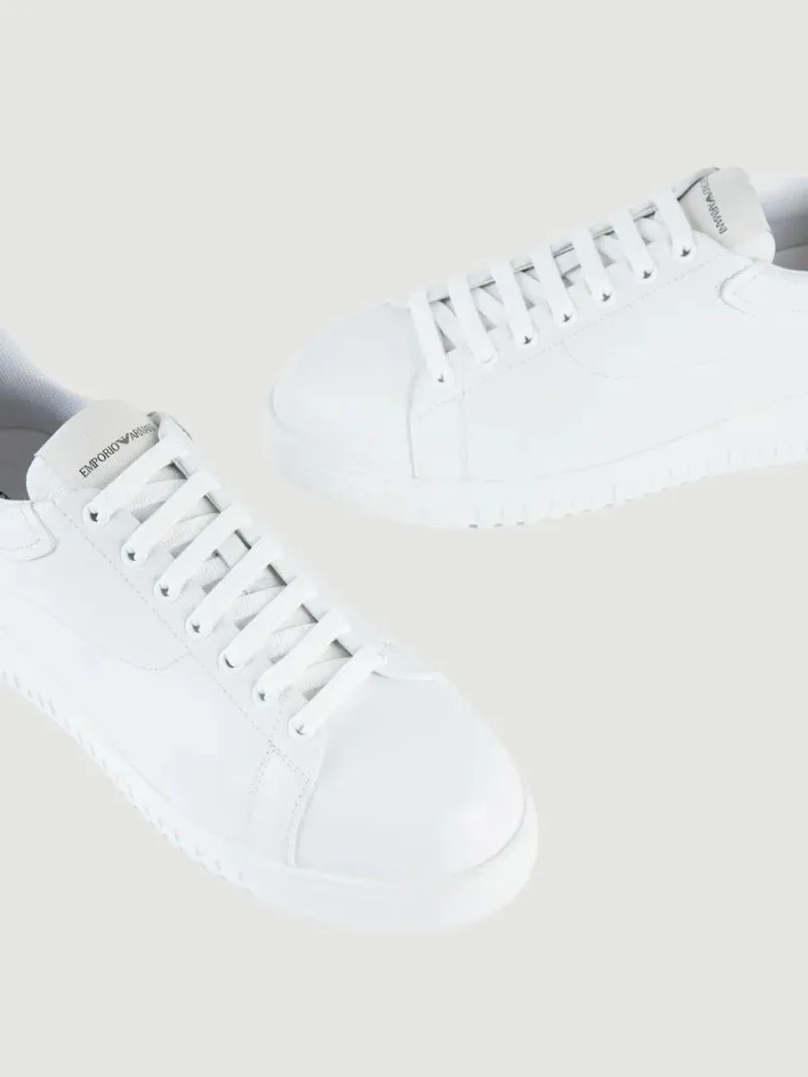 Tumbled leather sneakers